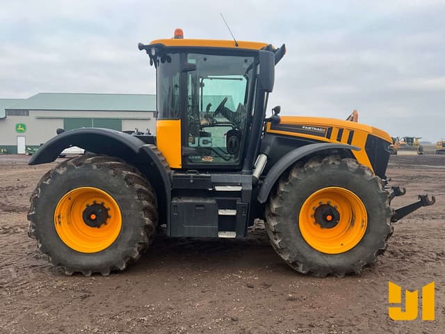 Image of JCB Fastrac 4220 equipment image 3