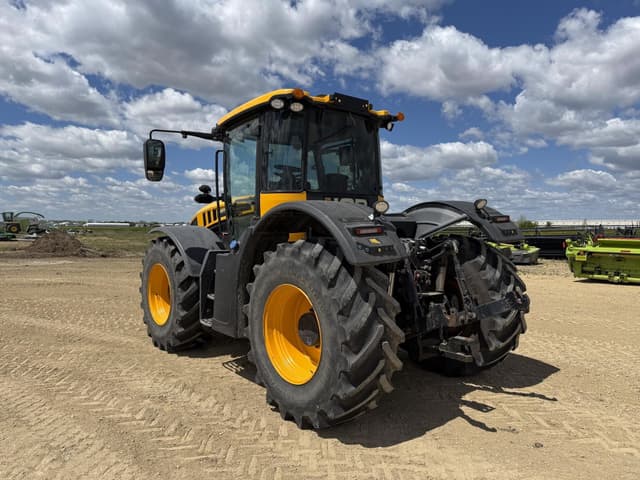 Image of JCB Fastrac 4220 equipment image 3