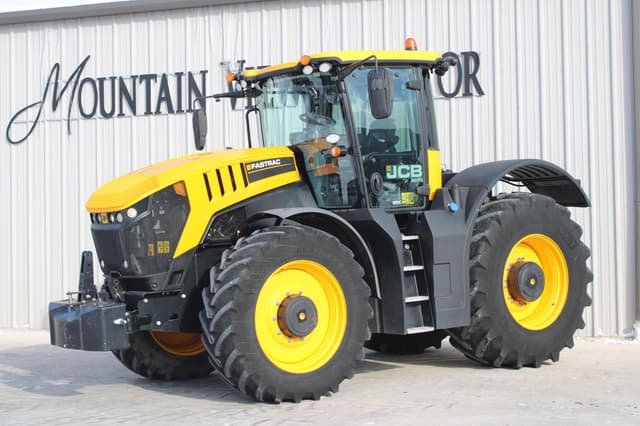 Image of JCB Fastrac 8330 equipment image 4