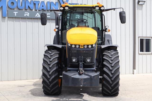 Image of JCB Fastrac 8330 equipment image 1