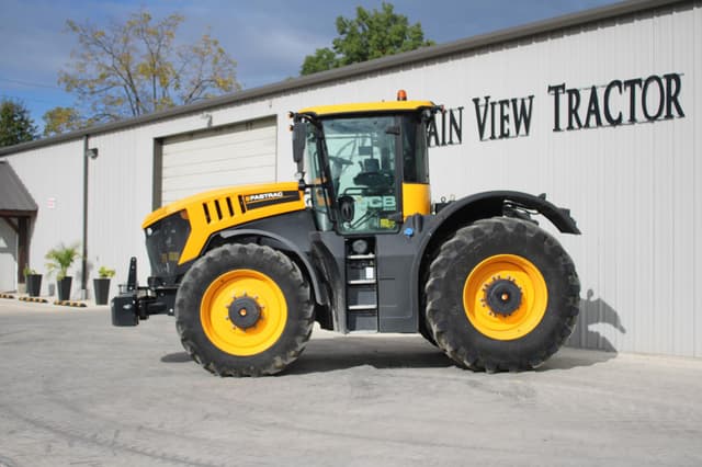 Image of JCB Fastrac 8330 equipment image 1