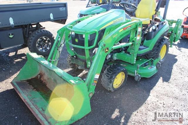 Image of John Deere 1025R equipment image 3