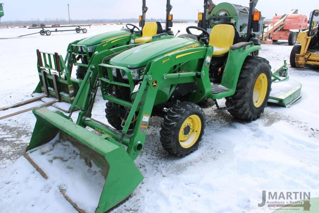 Image of John Deere 3025E Primary image