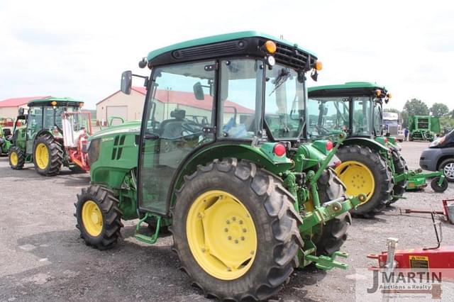 Image of John Deere 5090GN equipment image 3