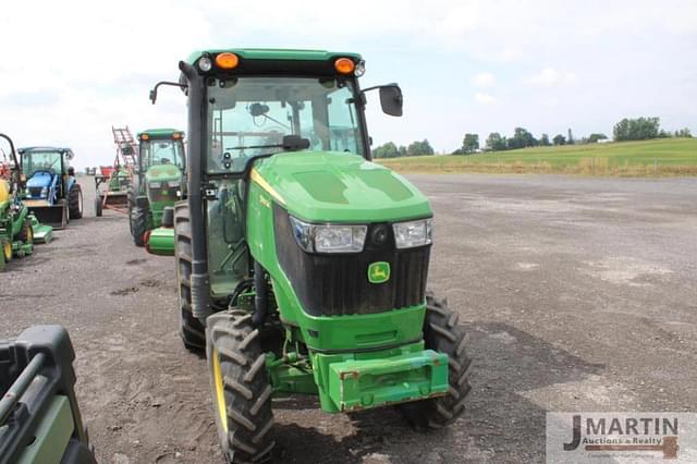 Image of John Deere 5090GN equipment image 1