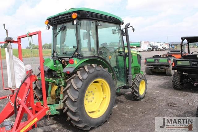 Image of John Deere 5090GN equipment image 2