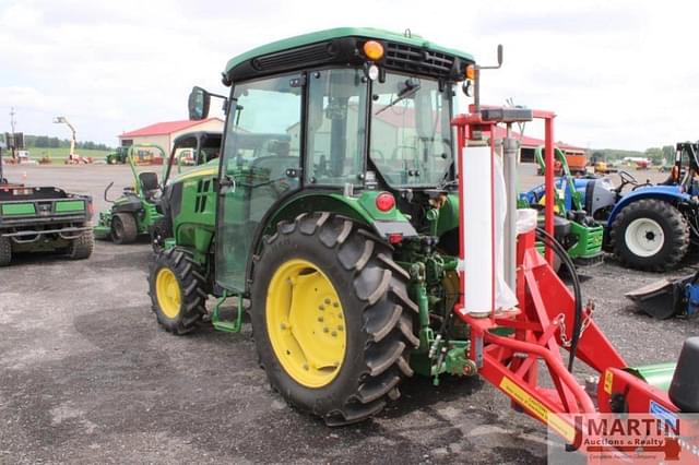 Image of John Deere 5090GN equipment image 3
