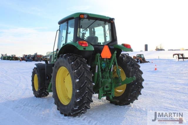 Image of John Deere 6120M equipment image 3