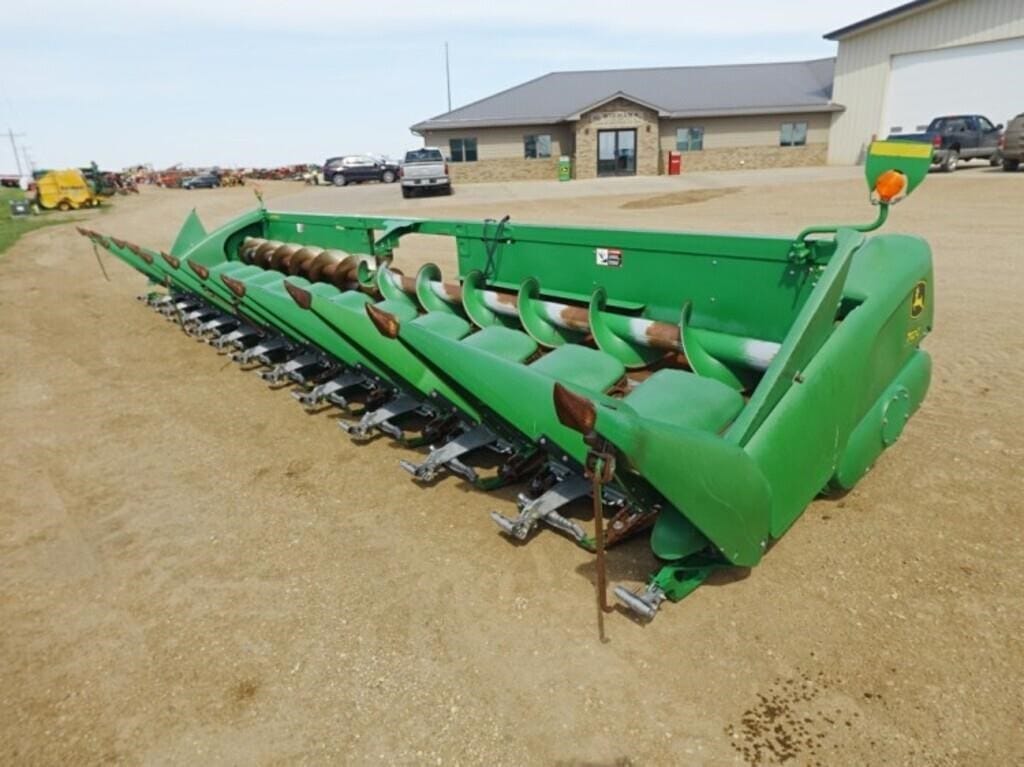 2018 John Deere 712C Equipment Image0
