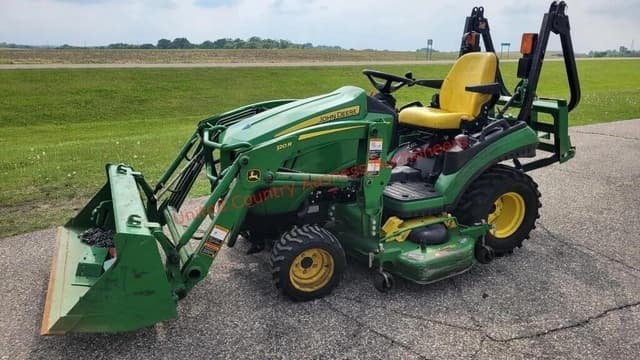 Image of John Deere 1025R equipment image 2