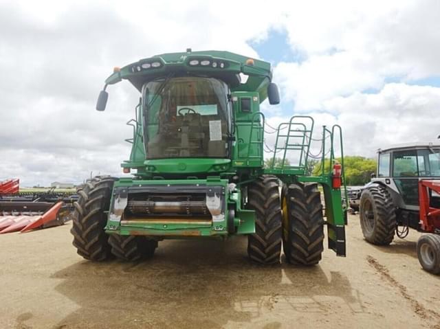 Image of John Deere S780 equipment image 3