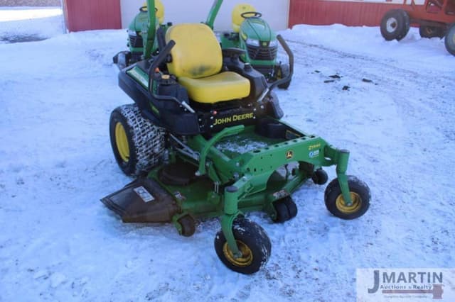 Image of John Deere Z920M equipment image 1