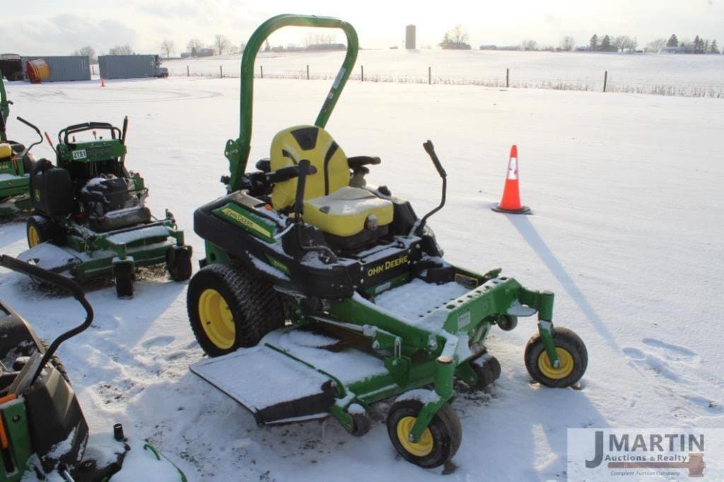 Main image John Deere Z930R