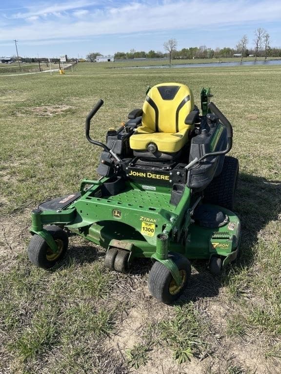 Image of John Deere Z930M Primary image
