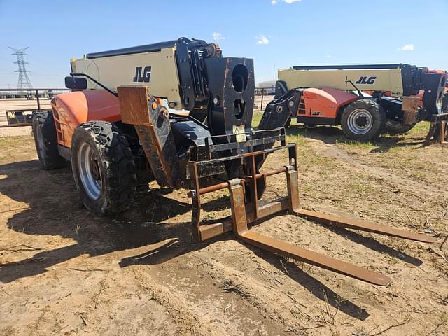Image of JLG 1055 equipment image 2