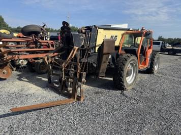 Main image JLG 1055