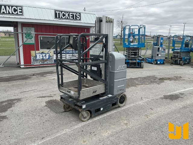 Image of JLG 20MVL equipment image 2