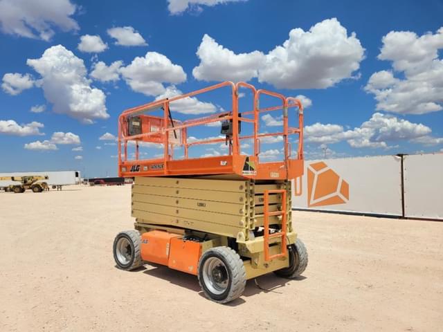 Image of JLG 4069LE equipment image 2