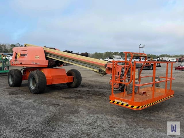 Image of JLG 600S equipment image 2
