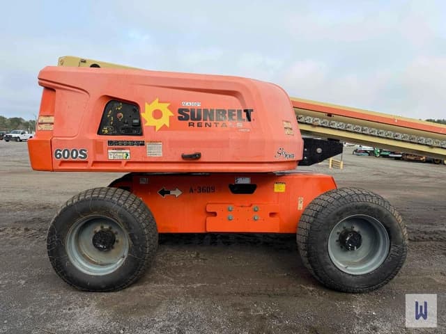 Image of JLG 600S equipment image 4