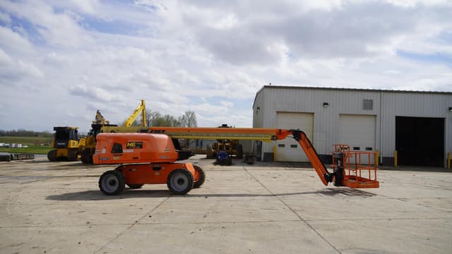 Image of JLG 660SJ equipment image 4