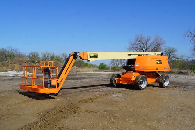 Image of JLG 660SJ equipment image 1