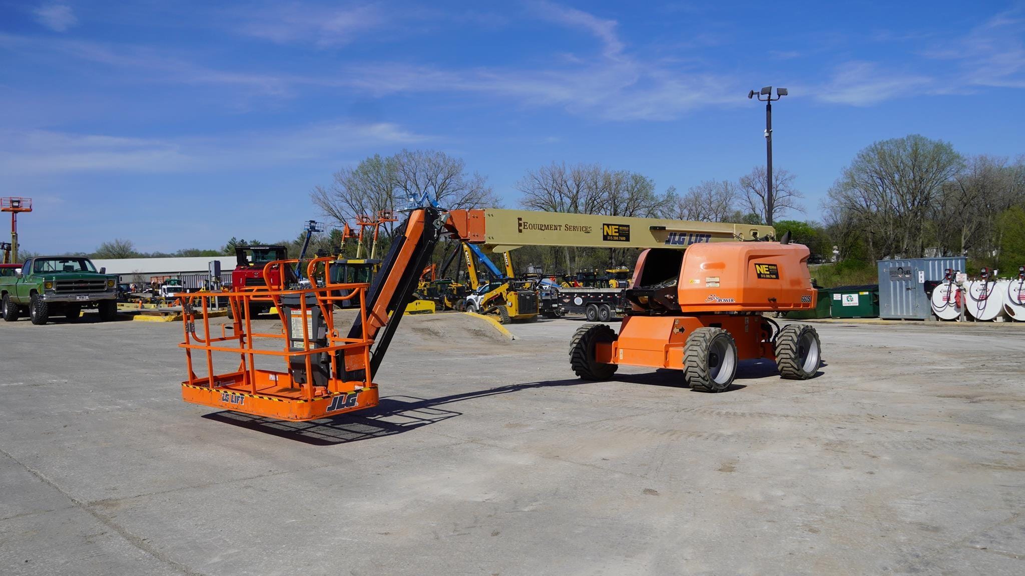 2018 JLG 660SJ Equipment Image0