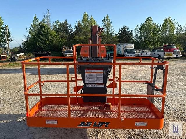 Image of JLG 860SJ equipment image 1