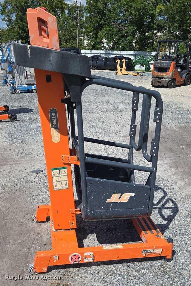 Image of JLG FT70 equipment image 1
