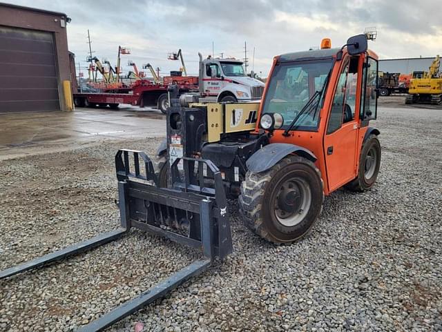 Image of JLG G5-18A equipment image 3