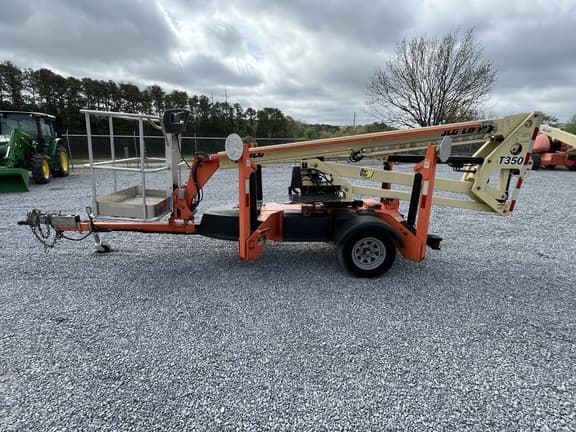 Image of JLG T350 equipment image 2