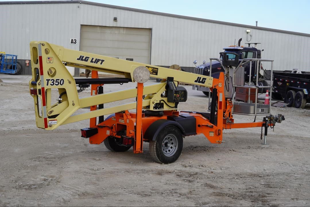 Image of JLG T350 Primary image