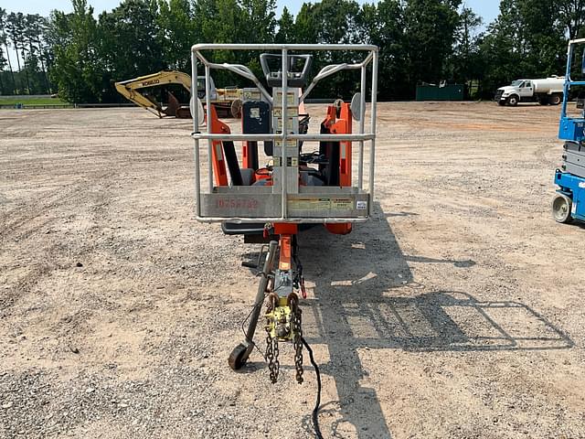 Image of JLG T350 equipment image 1