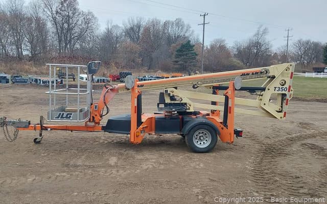 Image of JLG T350 equipment image 4