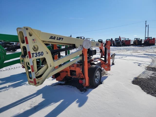 Image of JLG T350 equipment image 4