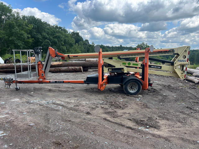 Image of JLG T500J equipment image 2
