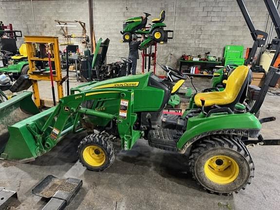 Image of John Deere 1023E Primary image