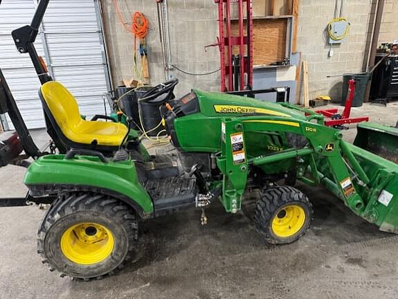 Image of John Deere 1023E equipment image 1