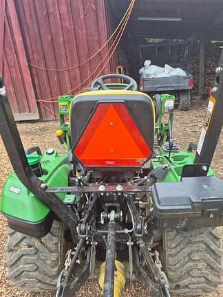 Image of John Deere 1023E equipment image 2
