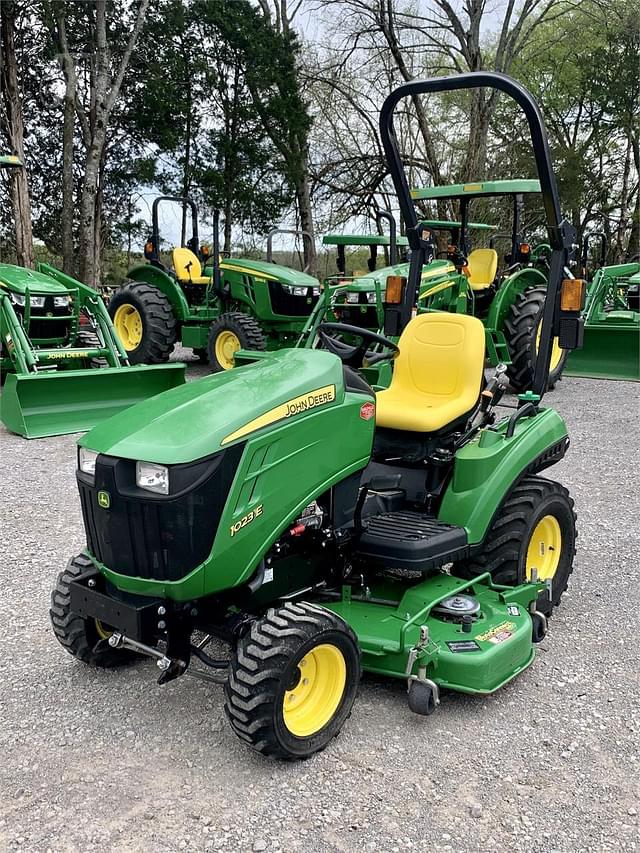 Image of John Deere 1023E equipment image 1