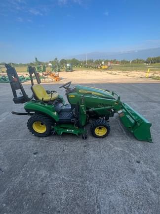 Image of John Deere 1023E equipment image 1