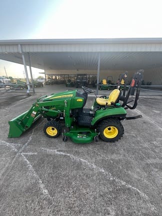 2018 John Deere 1023E Equipment Image0