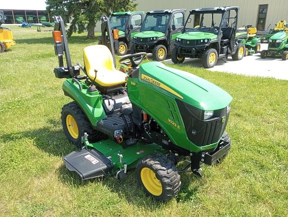 Image of John Deere 1023E equipment image 2