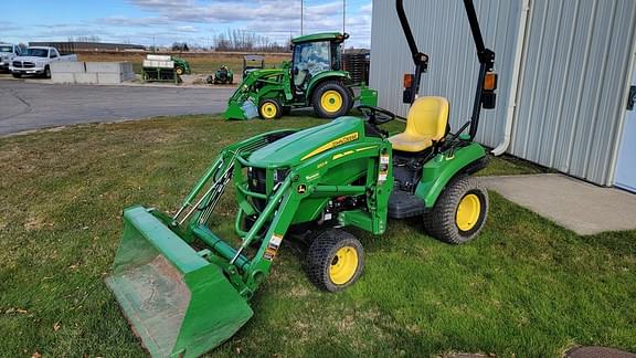 Image of John Deere 1023E equipment image 1