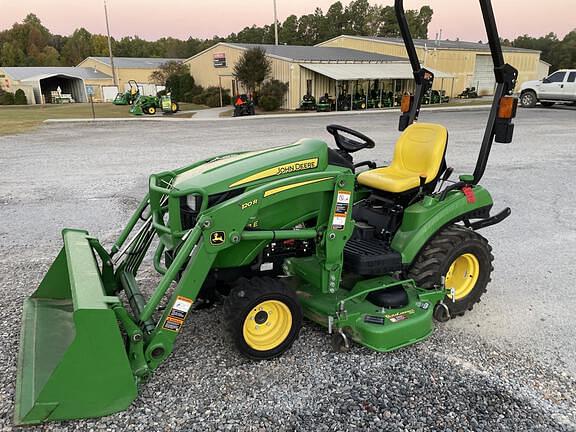 Image of John Deere 1023E equipment image 4