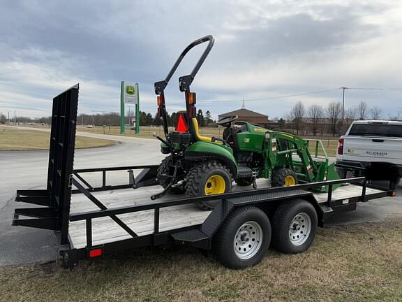 Image of John Deere 1023E equipment image 4