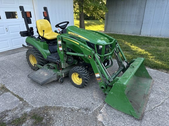 2018 John Deere 1023E Equipment Image0