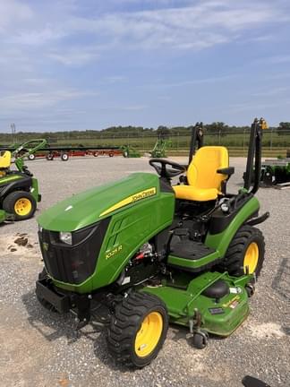 Main image John Deere 1025R