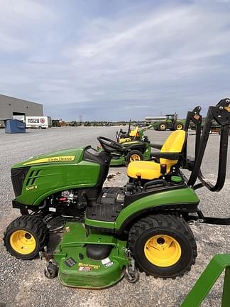 Image of John Deere 1025R equipment image 4