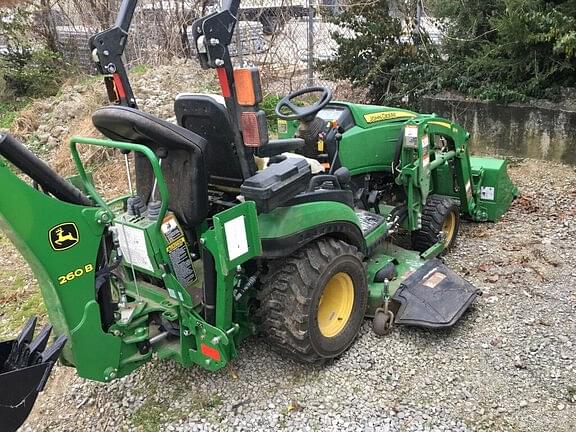 Image of John Deere 1025R equipment image 2